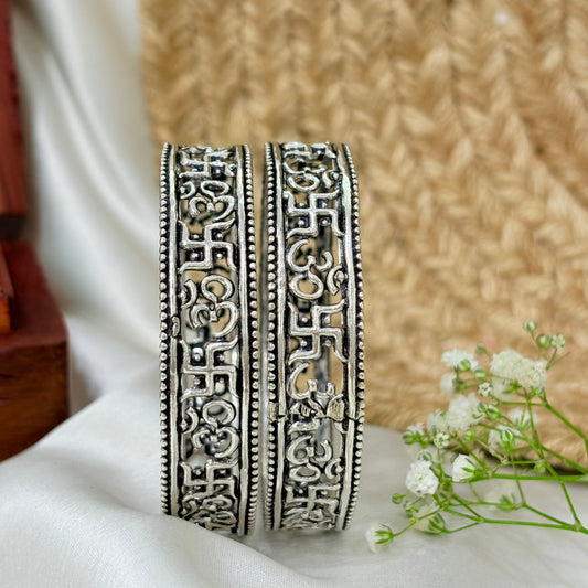 Shubh Swastik Divine Om Engraved Silver Bangle