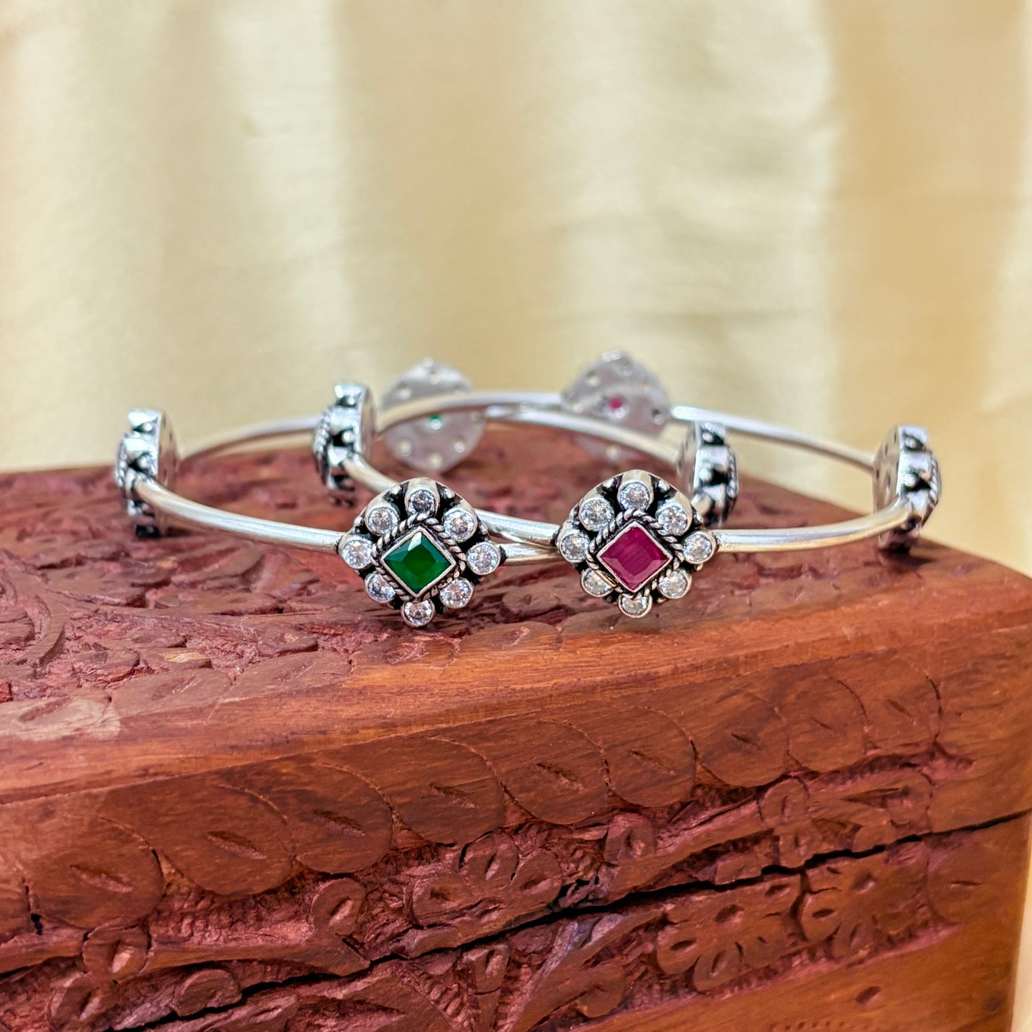 Jadau Silver Best Selling Bangles