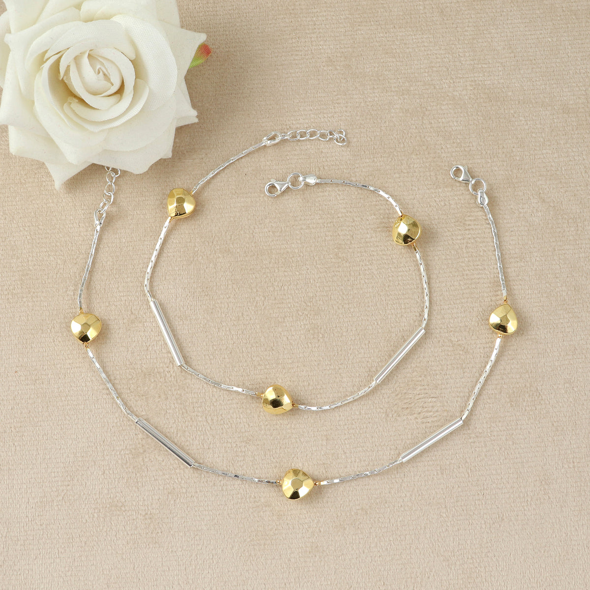 Silver Heart Statement Anklet