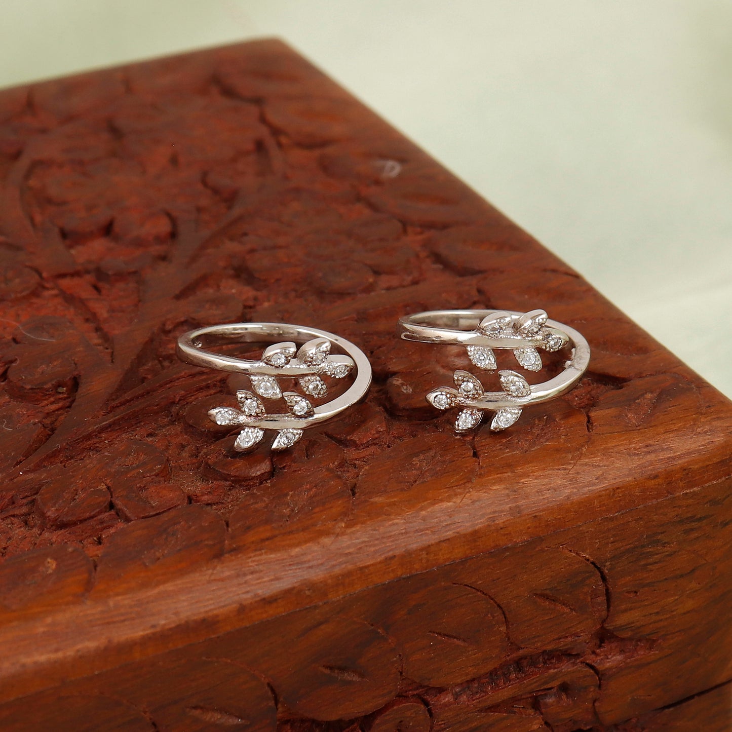 Minimal Leaf Silver Toering