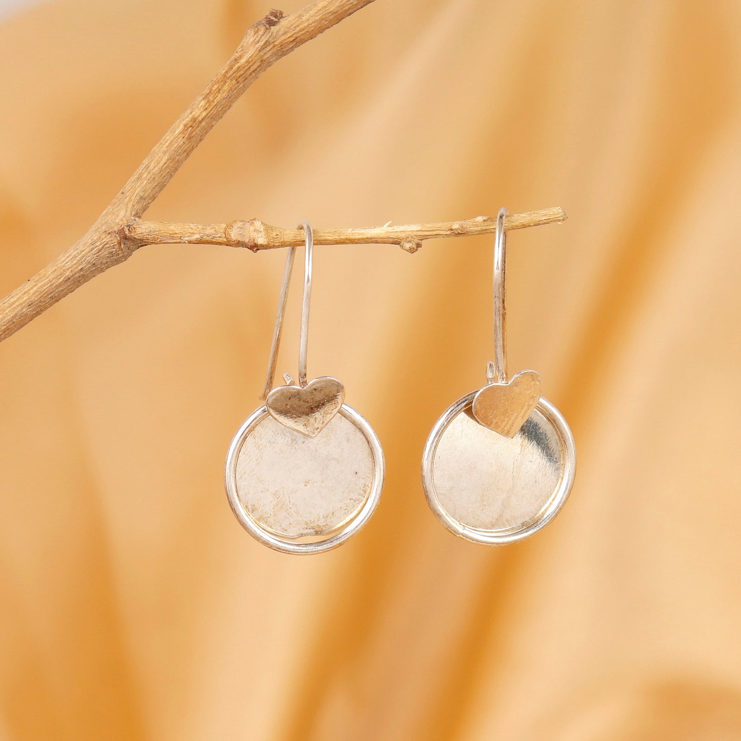 Casual Styling Circular Silver Dangles