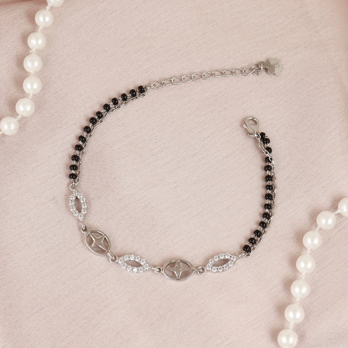 Dainty Everyday Elegance Silver Hand Mangalsutra