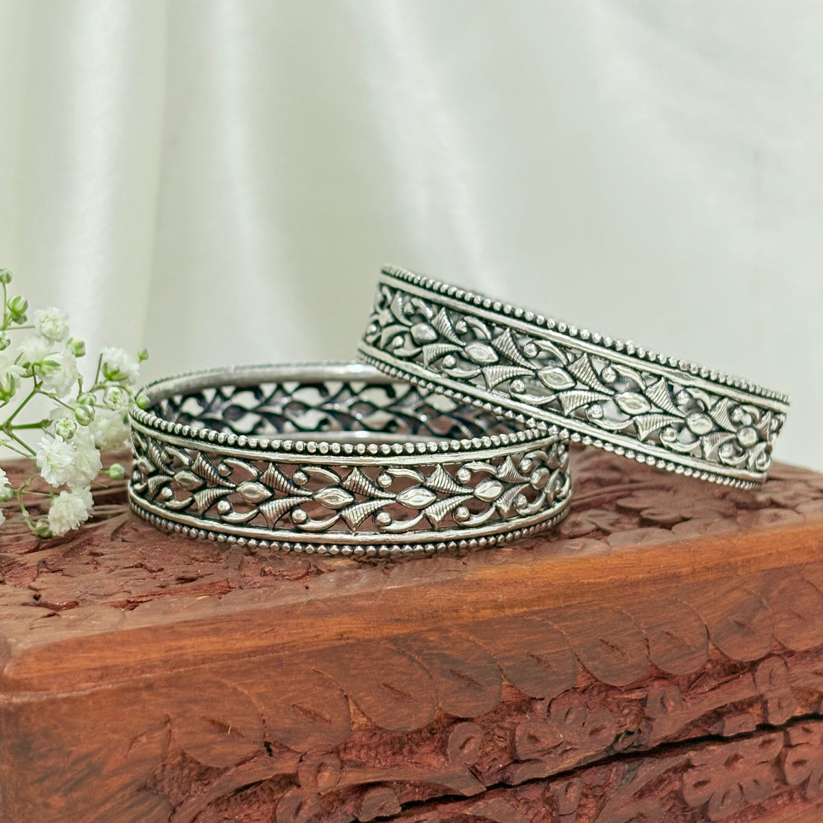 925 Silver Petals Oxidized Silver Bangle