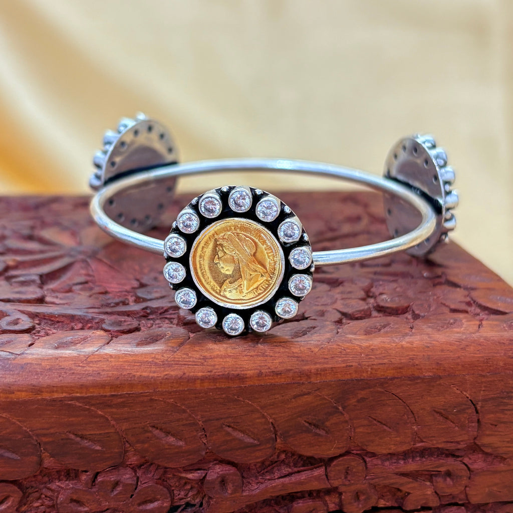 92.5 Gold Polished Silver Coin Queen Heritage Bangle