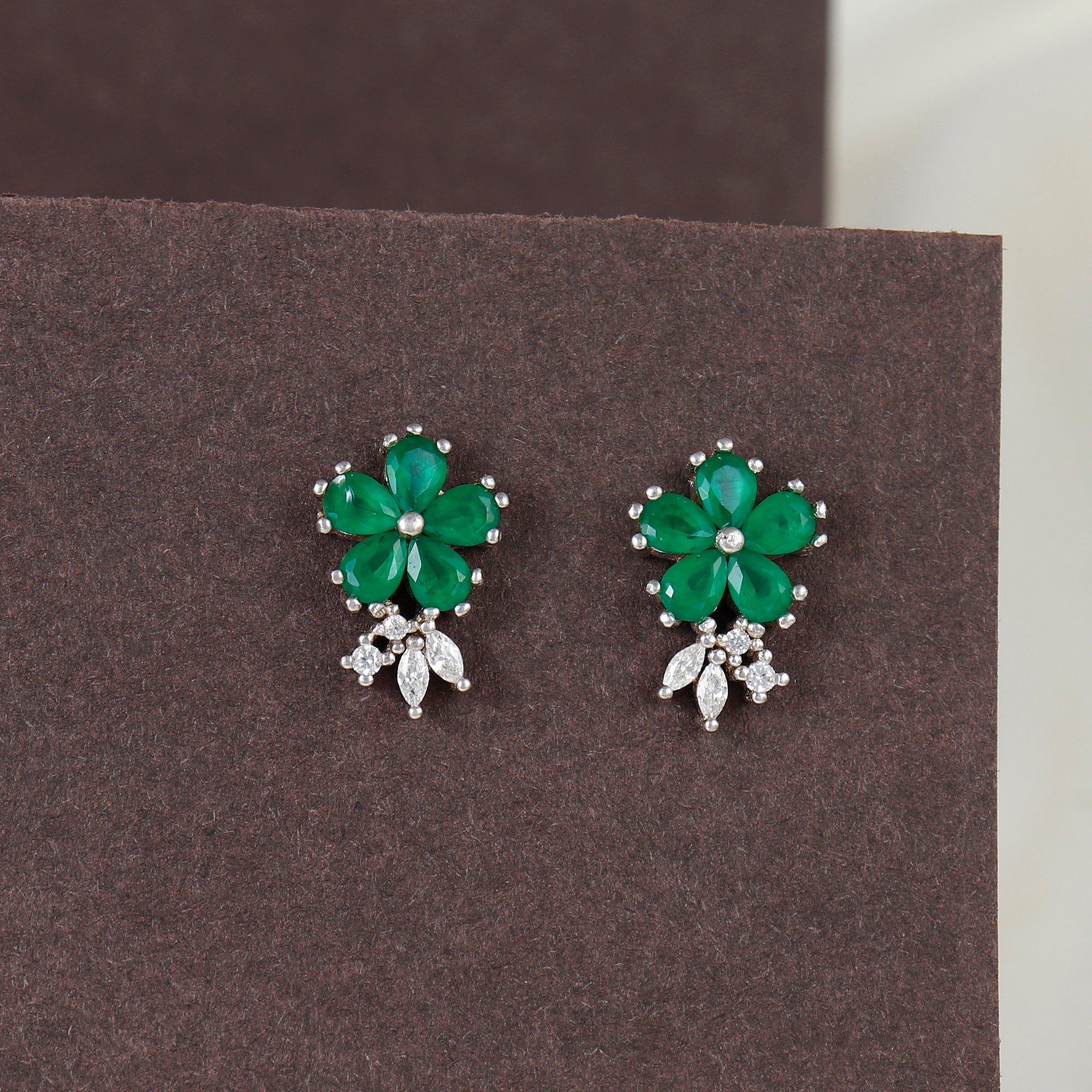 Emerald Bloom Charm Silver Earring
