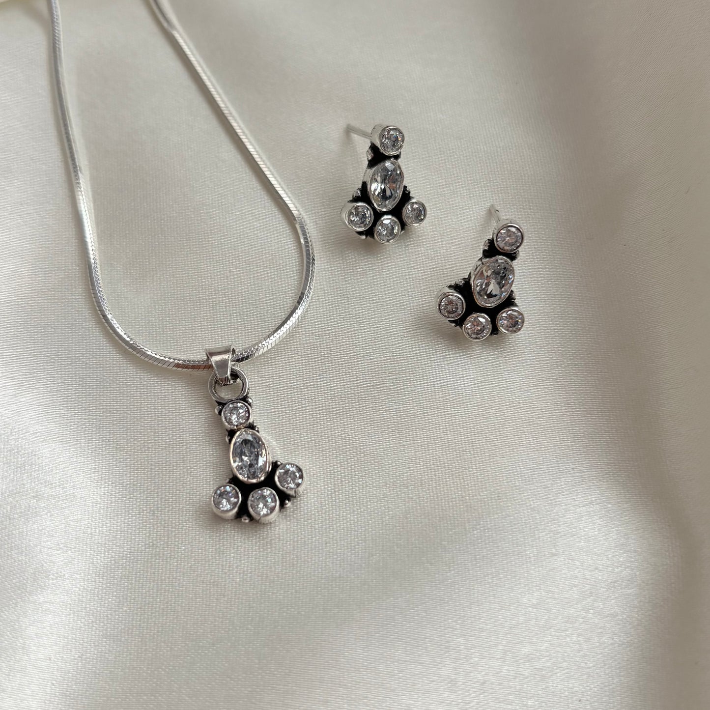 Pure Silver Starlight Shine Necklace