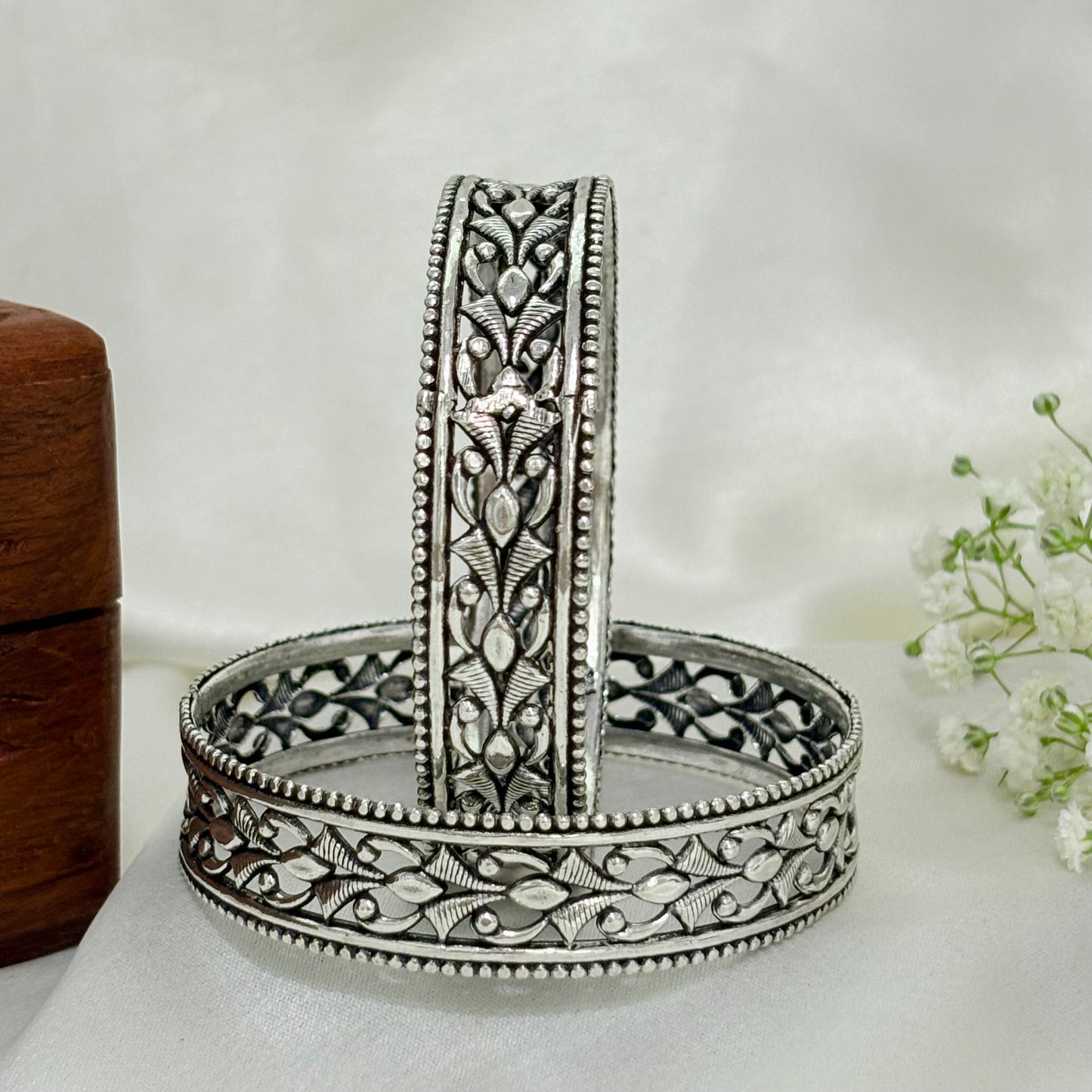 925 Silver Petals Oxidized Silver Bangle