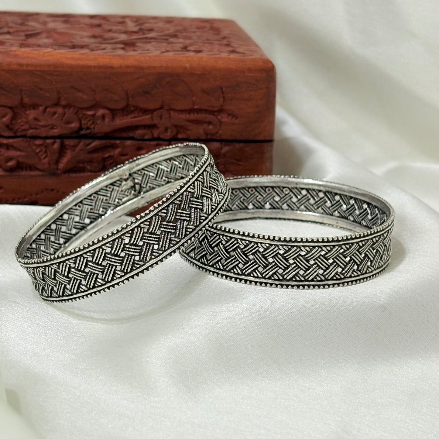 Zehra Heritage Silver Bangle