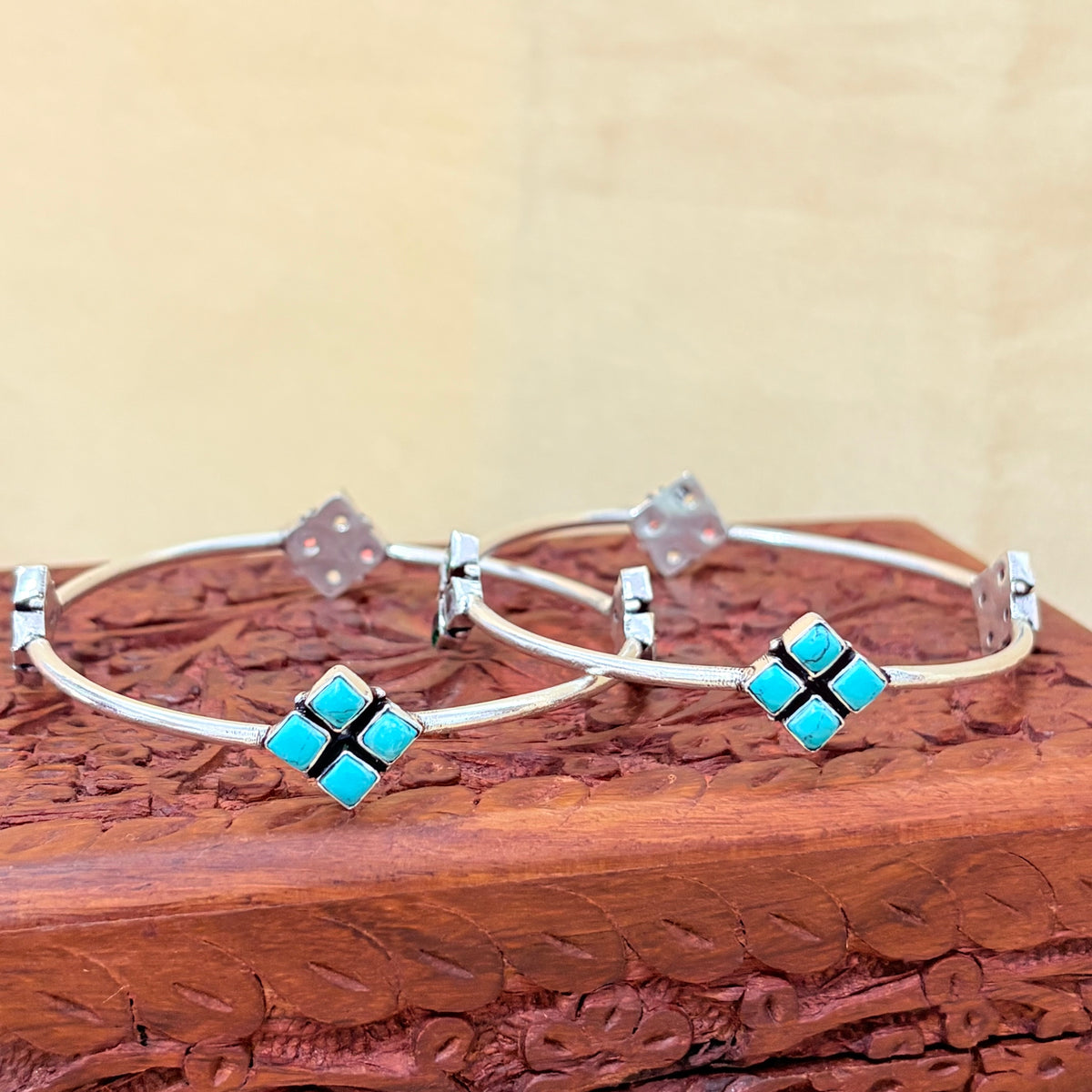 Handcrafted Turquoise Choki Silver Bangle for Women