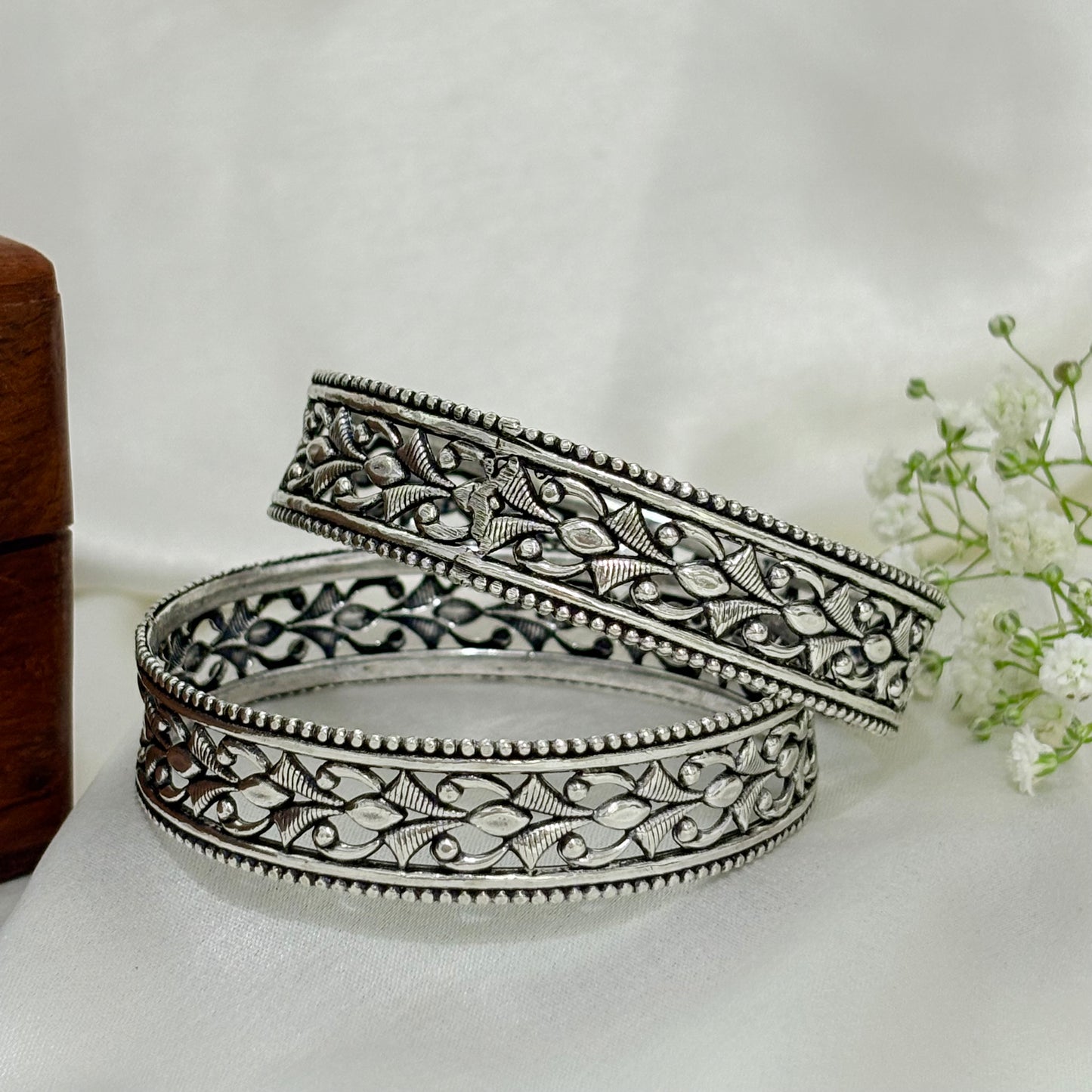 925 Silver Petals Oxidized Silver Bangle