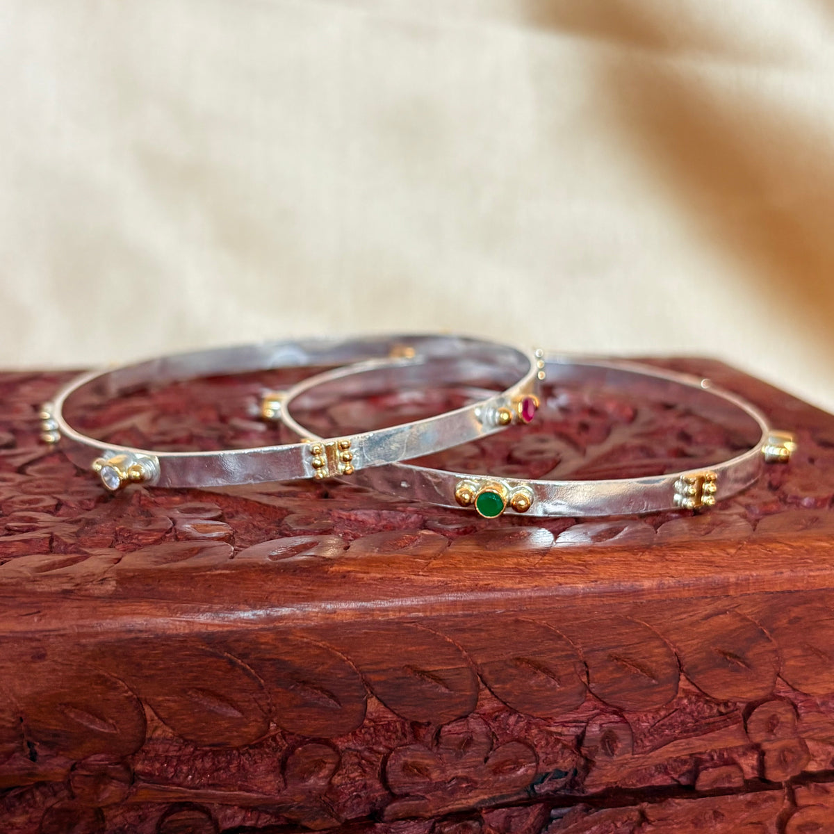 925 Sterling Silver Dual-Tone Sleek Bangle