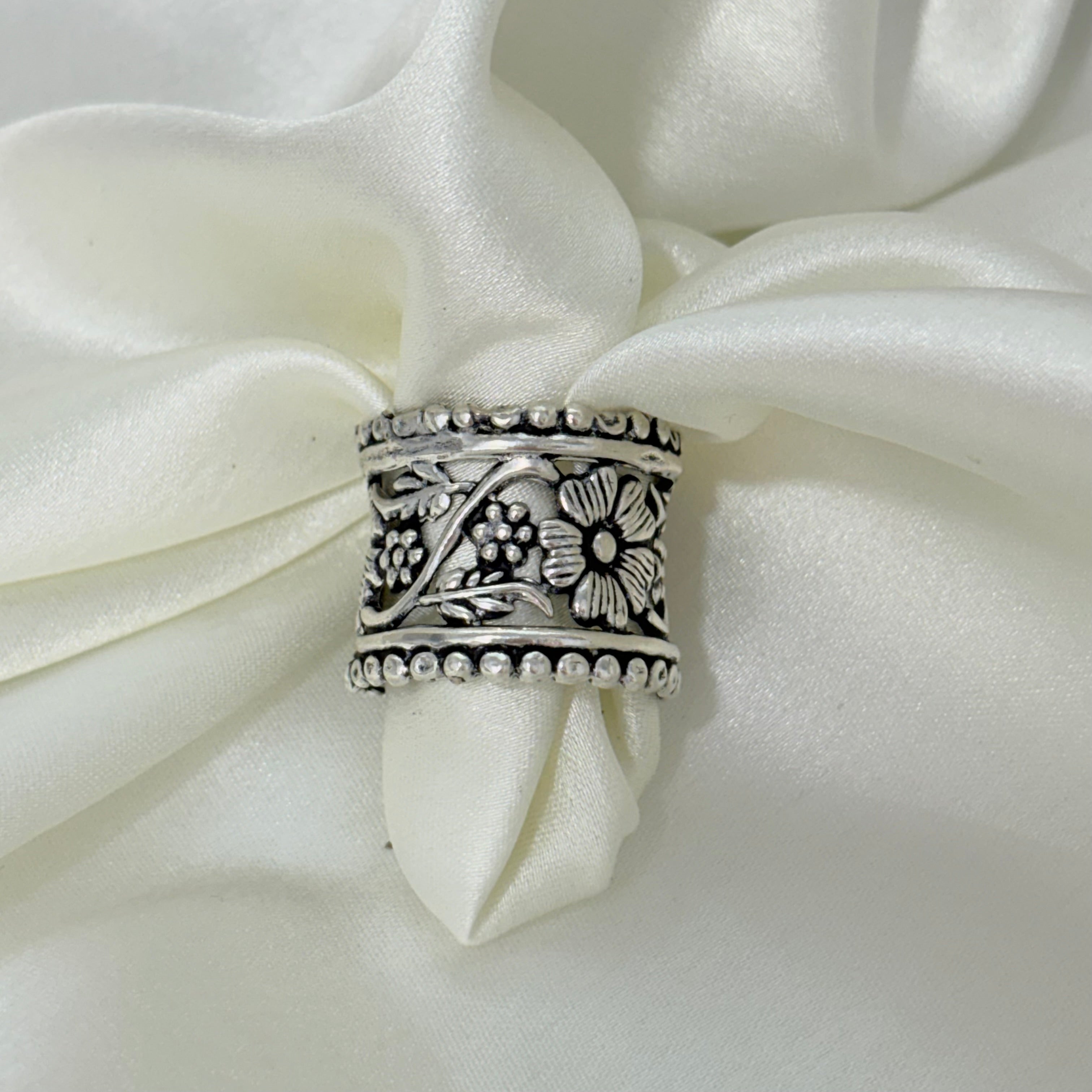 Oxidized Silver Floral Band Ring
