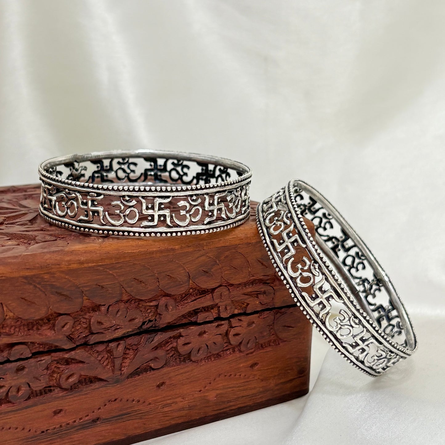 Shubh Swastik Divine Om Engraved Silver Bangle
