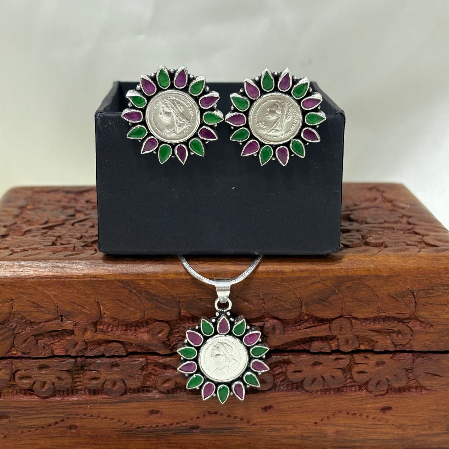 Rajratna Multicolor Silver Coin Statement Necklace Set