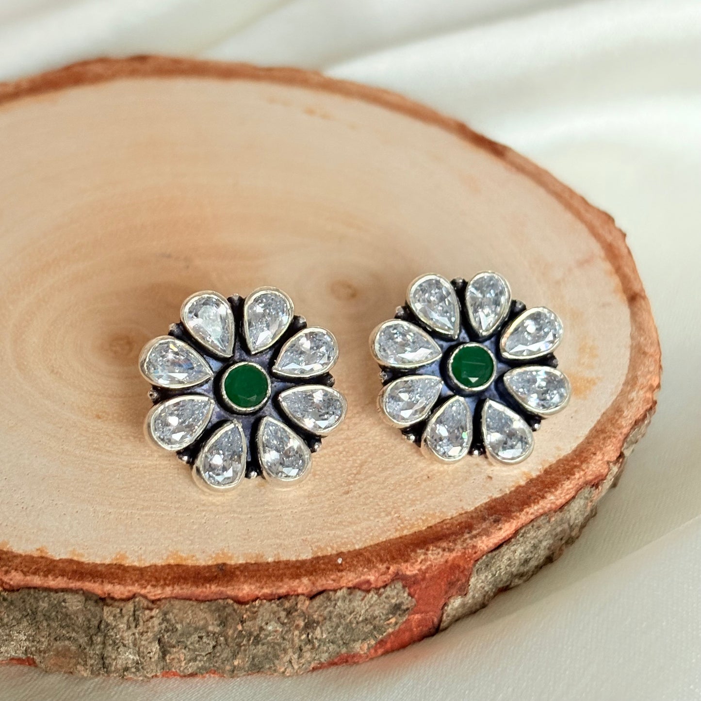 The Emerald Bloom Silver Stud Earring