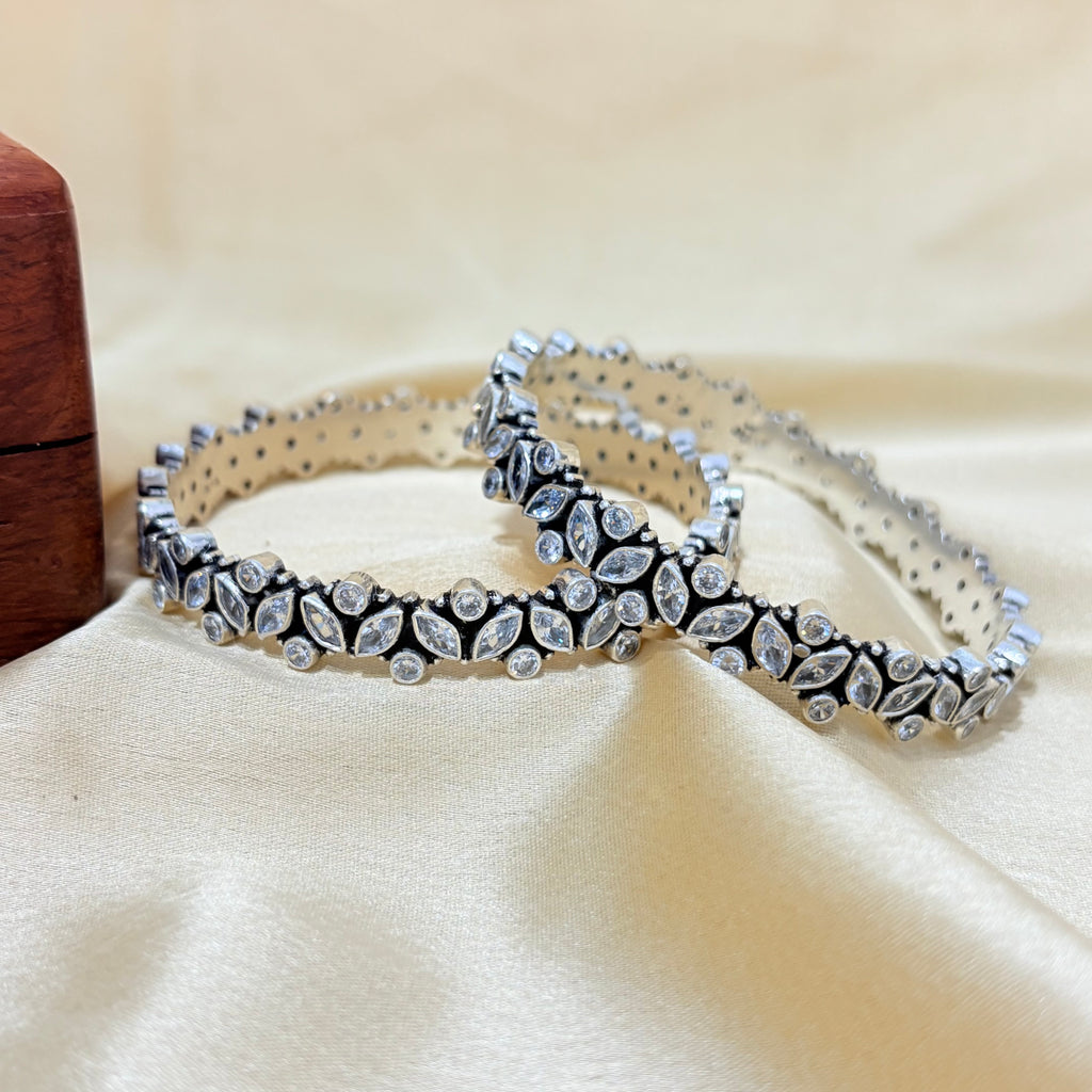 Shimmering Marquise Silver Bangle For Everyday