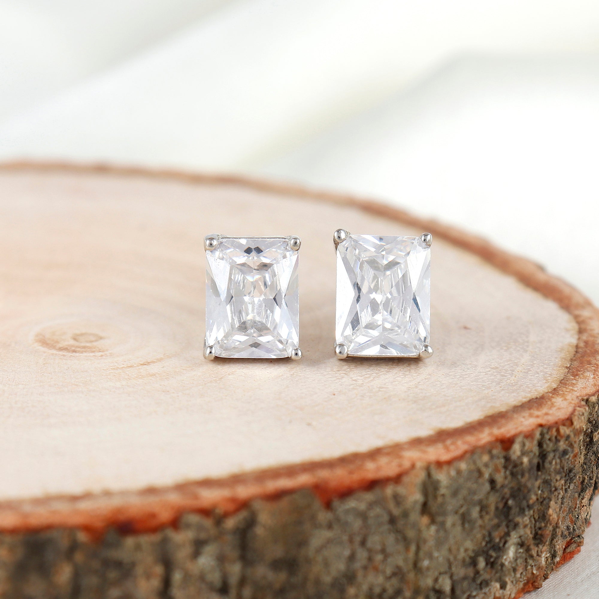 AD Crystal Radiance Silver Earrings