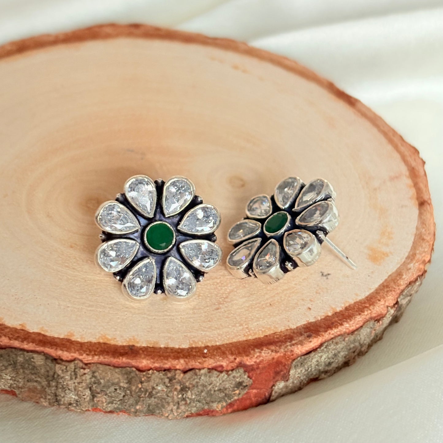 The Emerald Bloom Silver Stud Earring