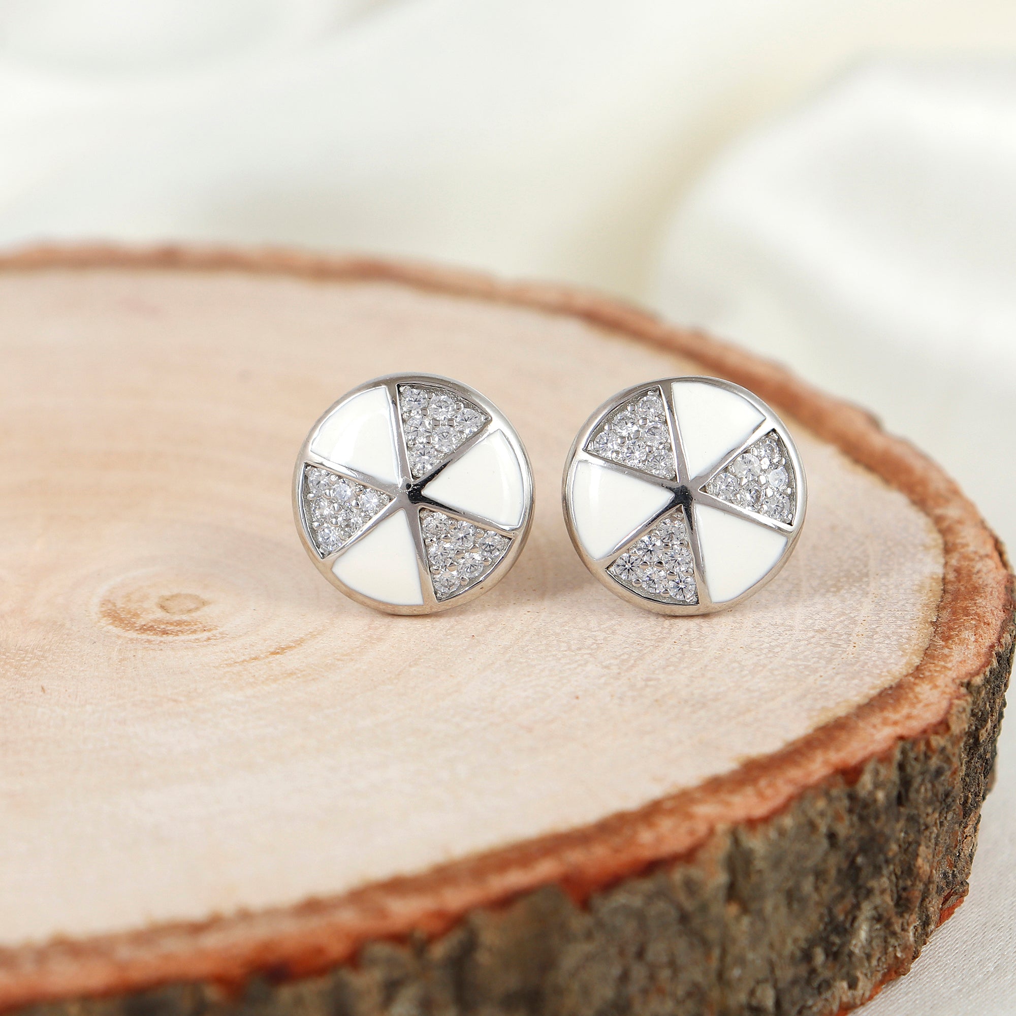 Silver Glow Everyday Sparkle Studs