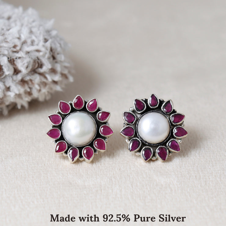 Fresh Water Pearl Petal Silver Earring