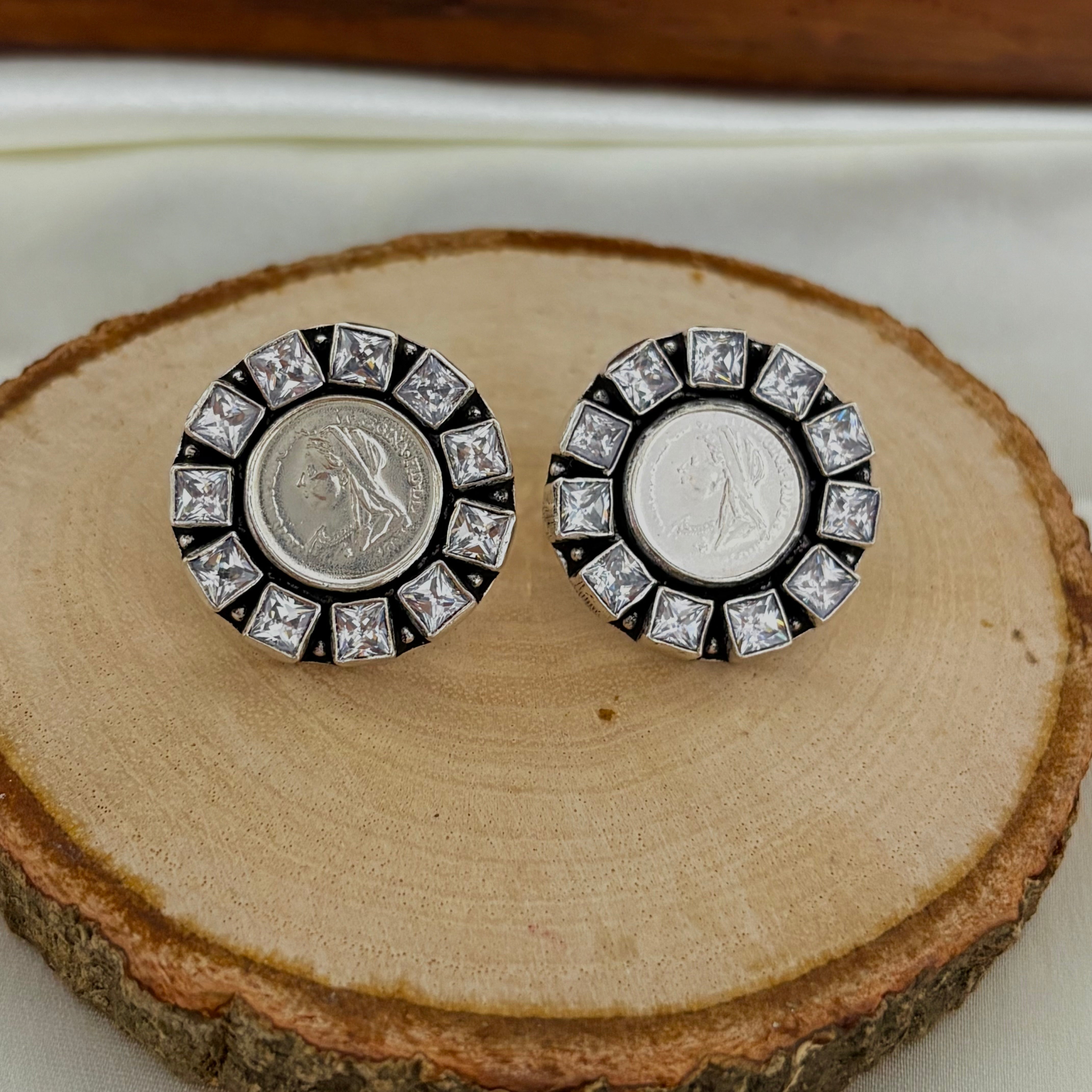 Jashn-e-Rang Silver Coin Stud Earring – Silver 'N' Stones