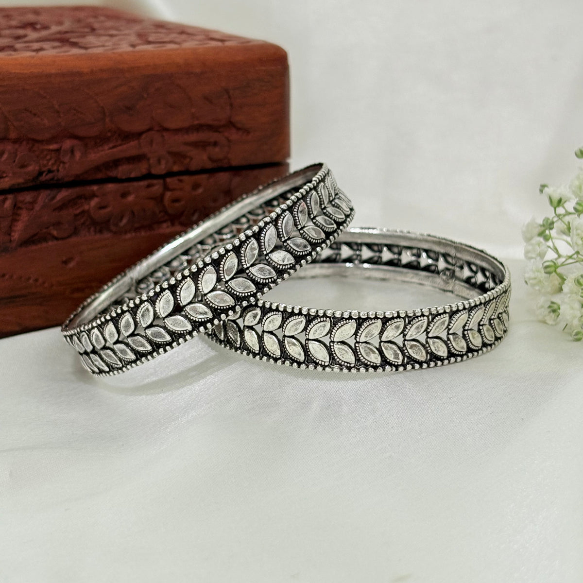 Tribal Leaf Oxidized Silver Bangle