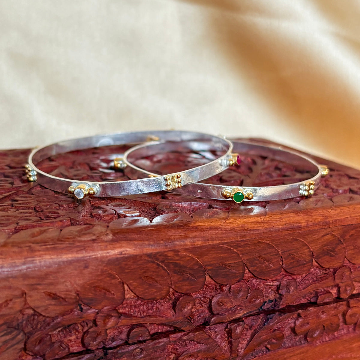 925 Sterling Silver Dual-Tone Sleek Bangle