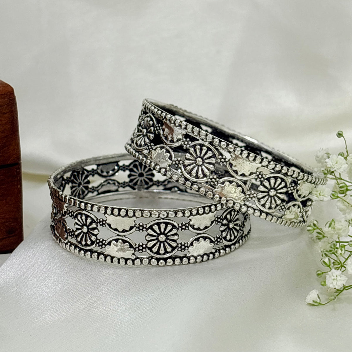 Sunflower Royal Traditional Silver Bangle