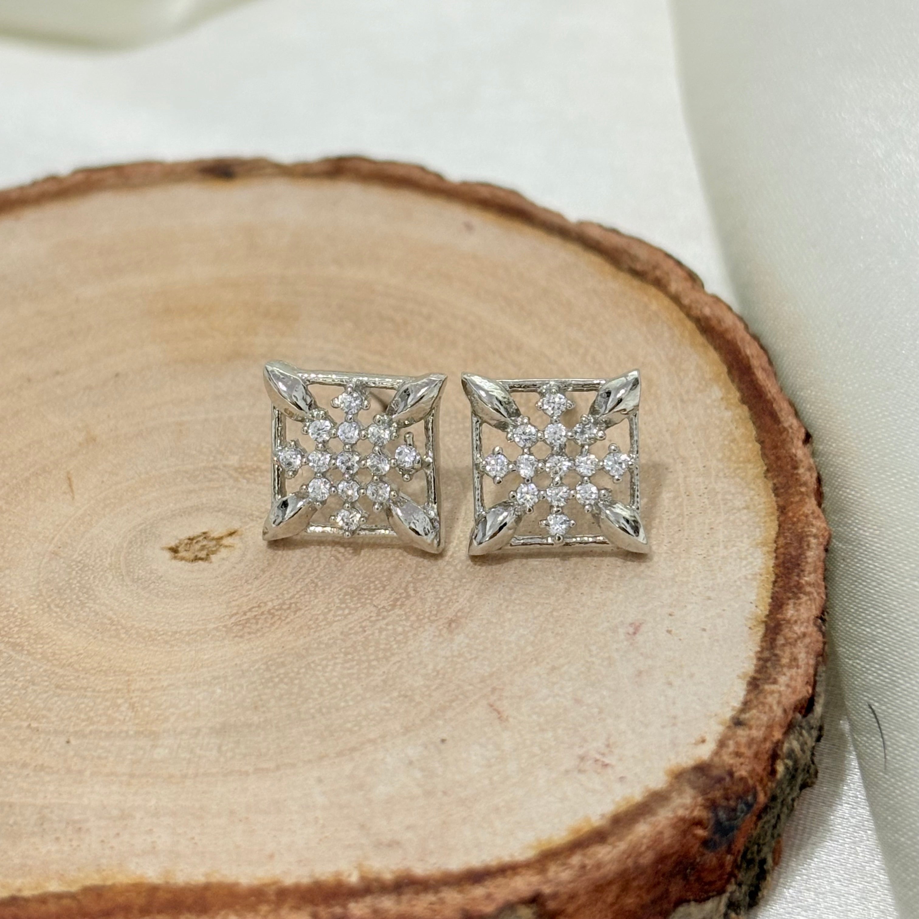 Minimal Sparkle Everyday Silver Earrings