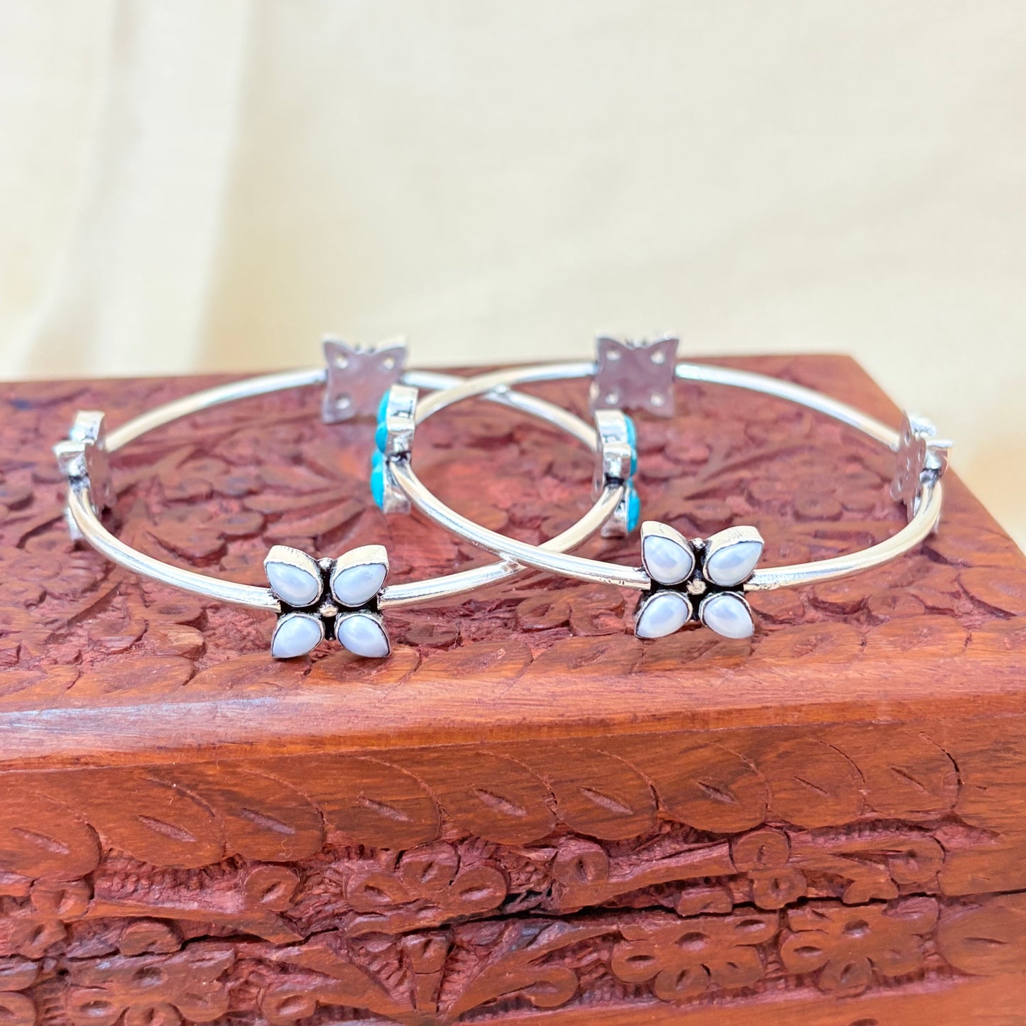 Pearl Blossom Pure Silver Everyday Bangle