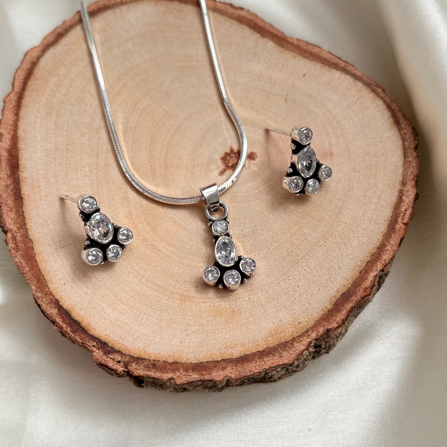 Pure Silver Starlight Shine Necklace