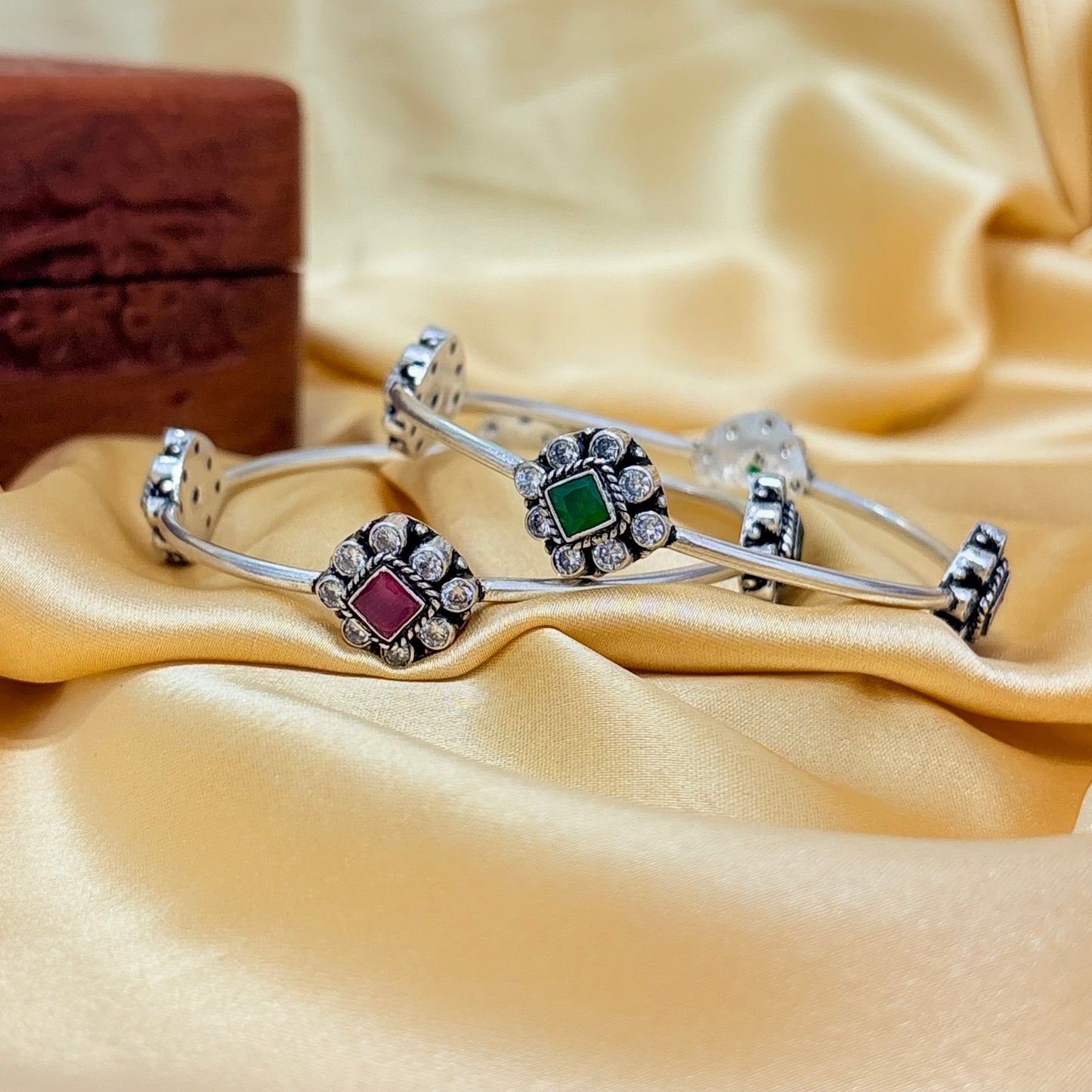 Jadau Silver Best Selling Bangles