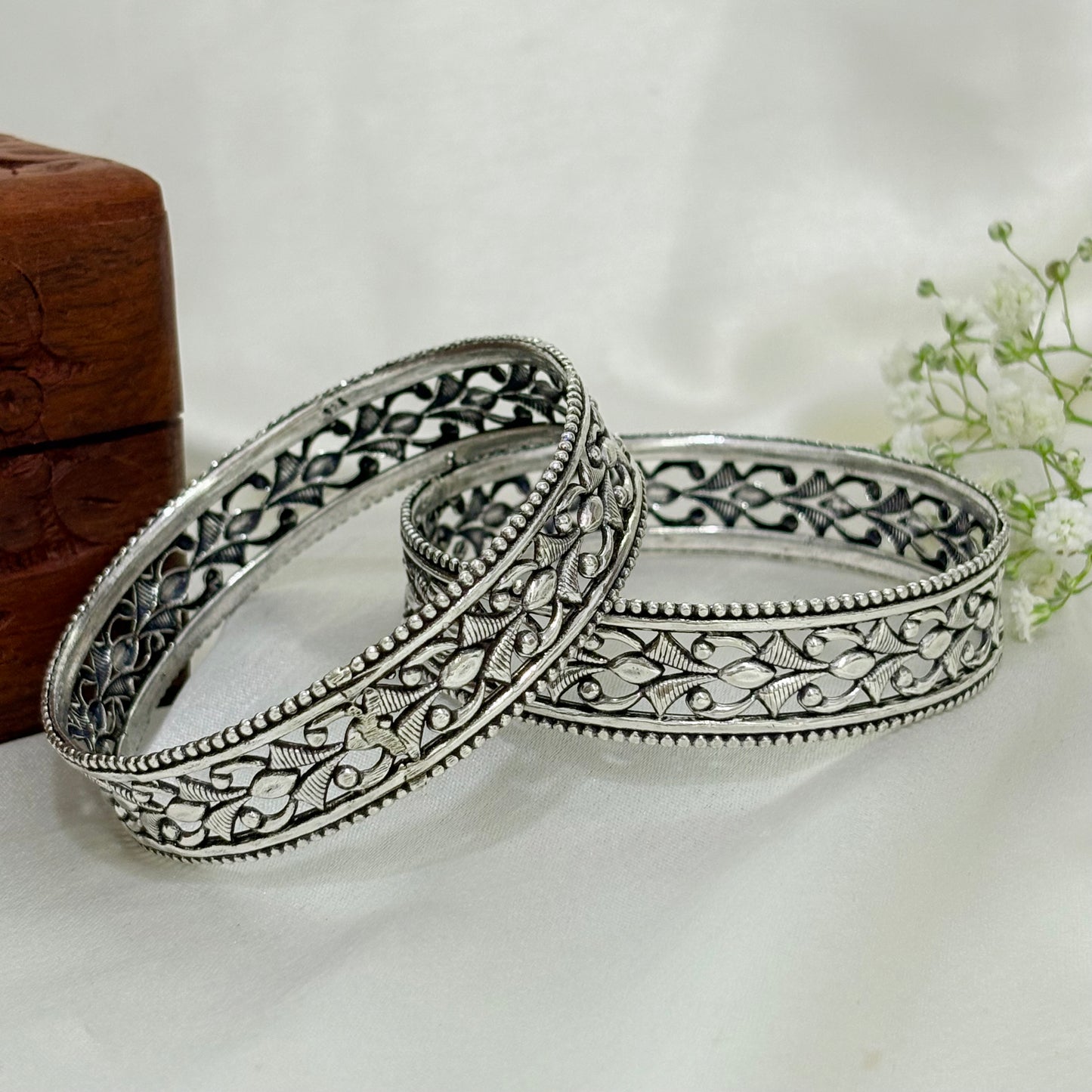 925 Silver Petals Oxidized Silver Bangle