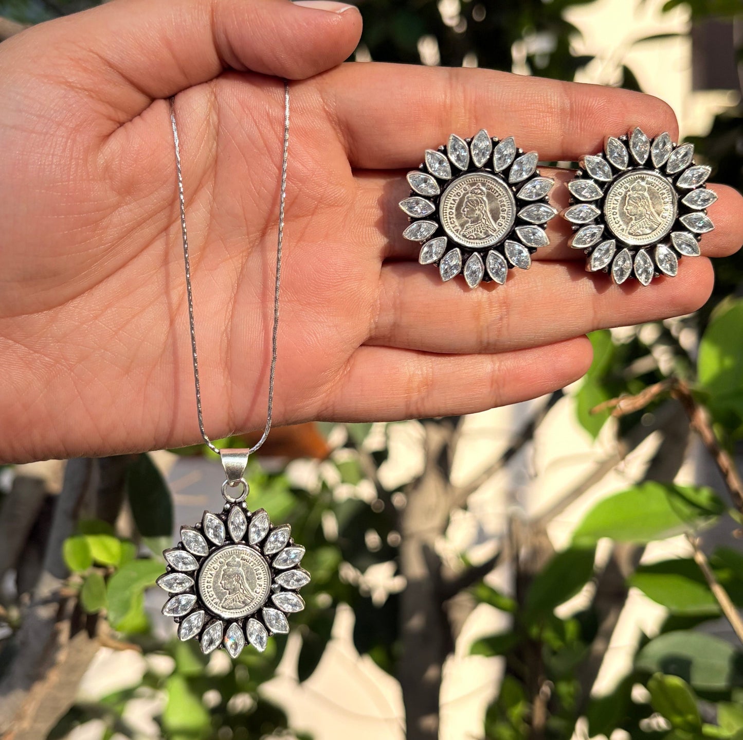 92.5 Silver Coin Sunflower Necklace Set