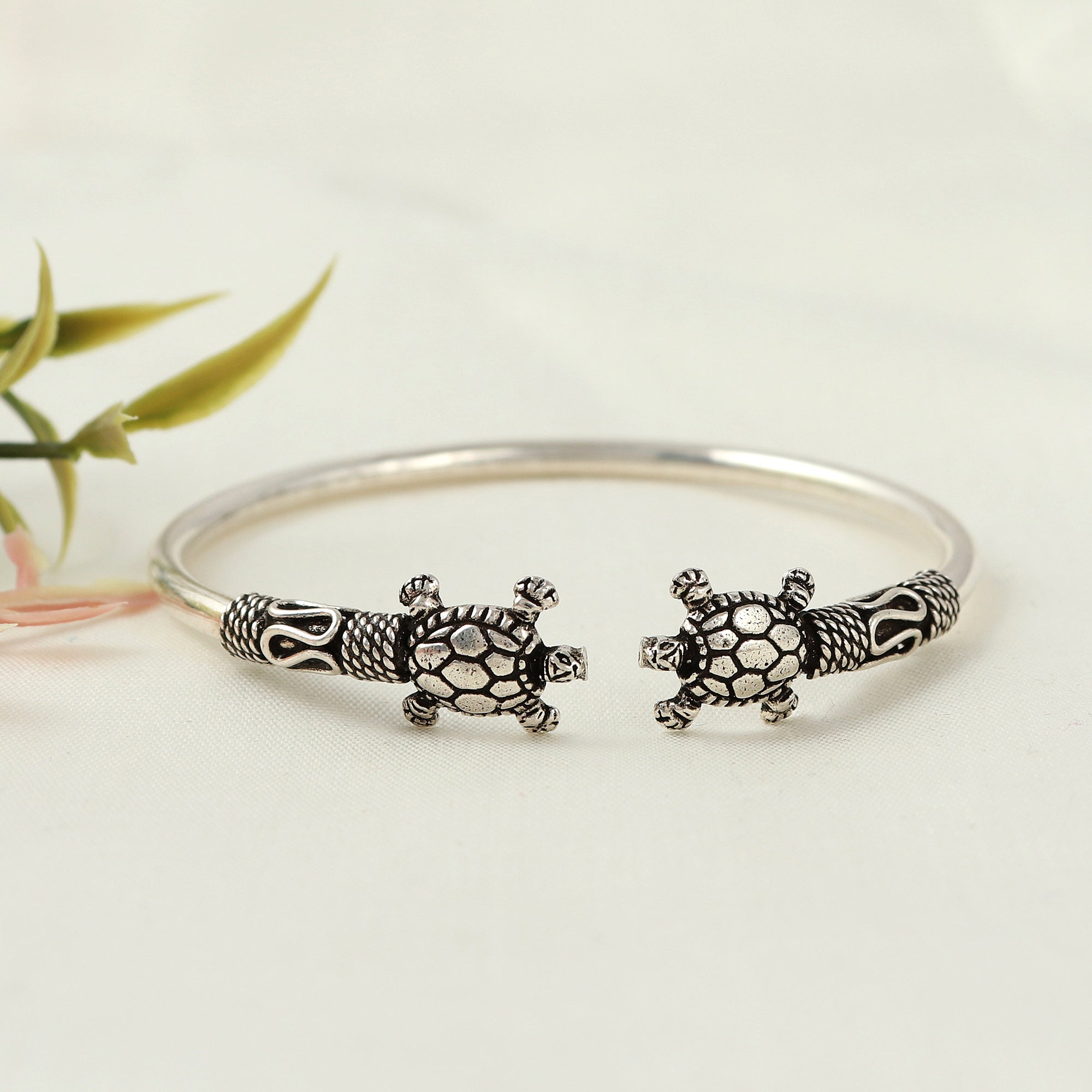 Timeless Turtle 925 Silver Kada