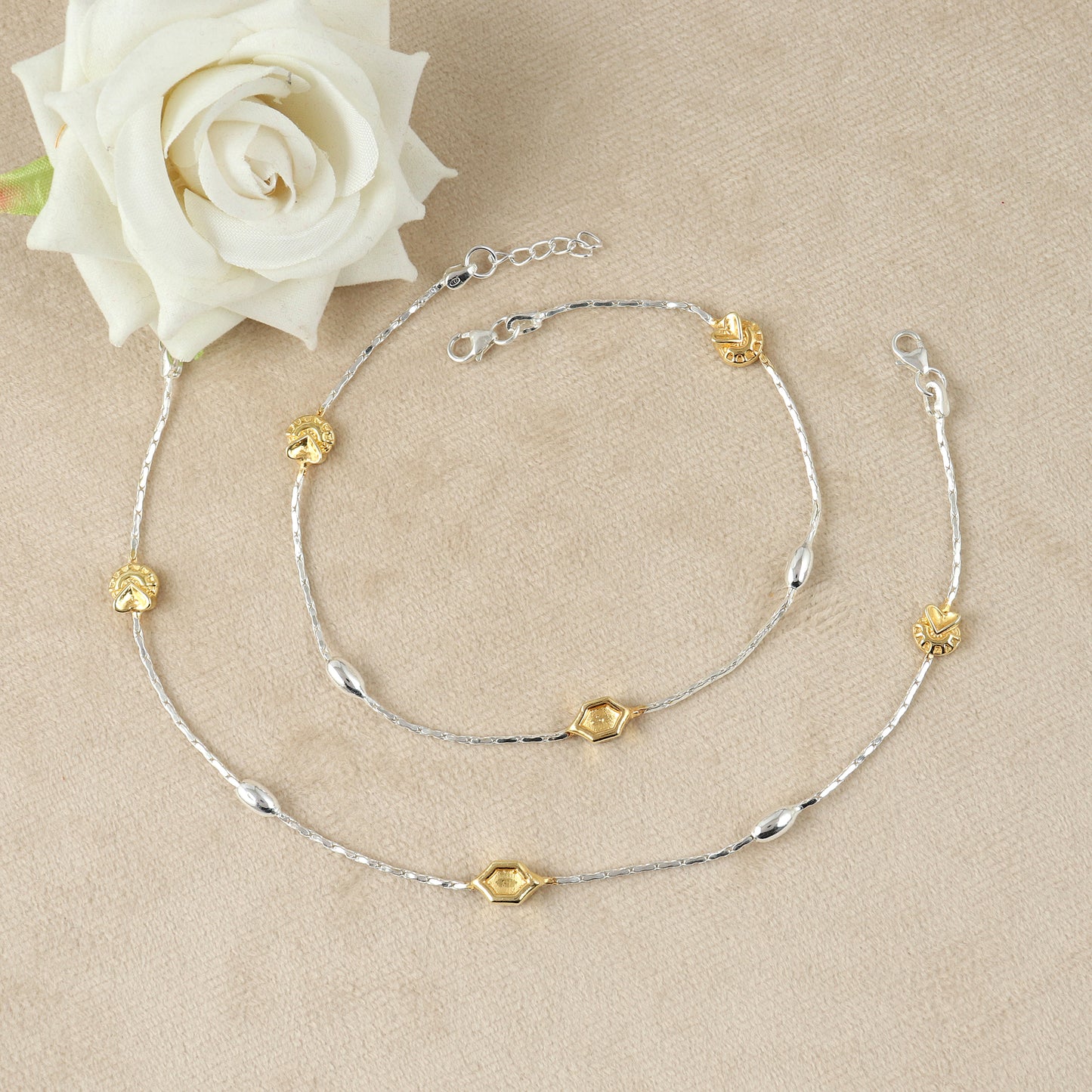 Luminous Petal Bead Silver Anklet