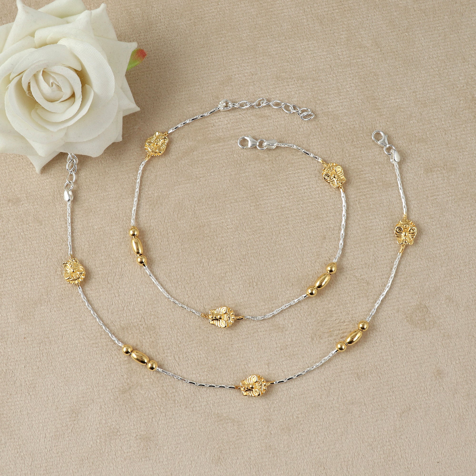 Golden Ripple Charm Silver Anklet