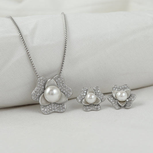 Pearl Blossom Silver Pendant Set