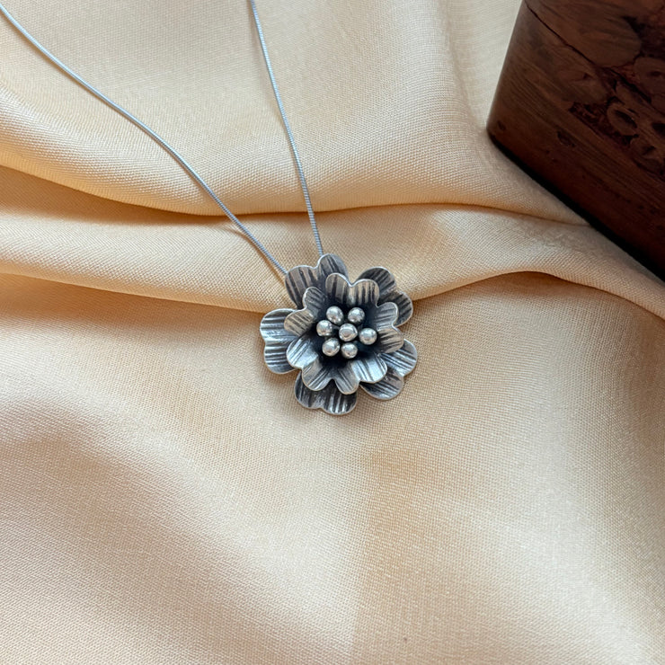 Blooming Grace Silver Pendant