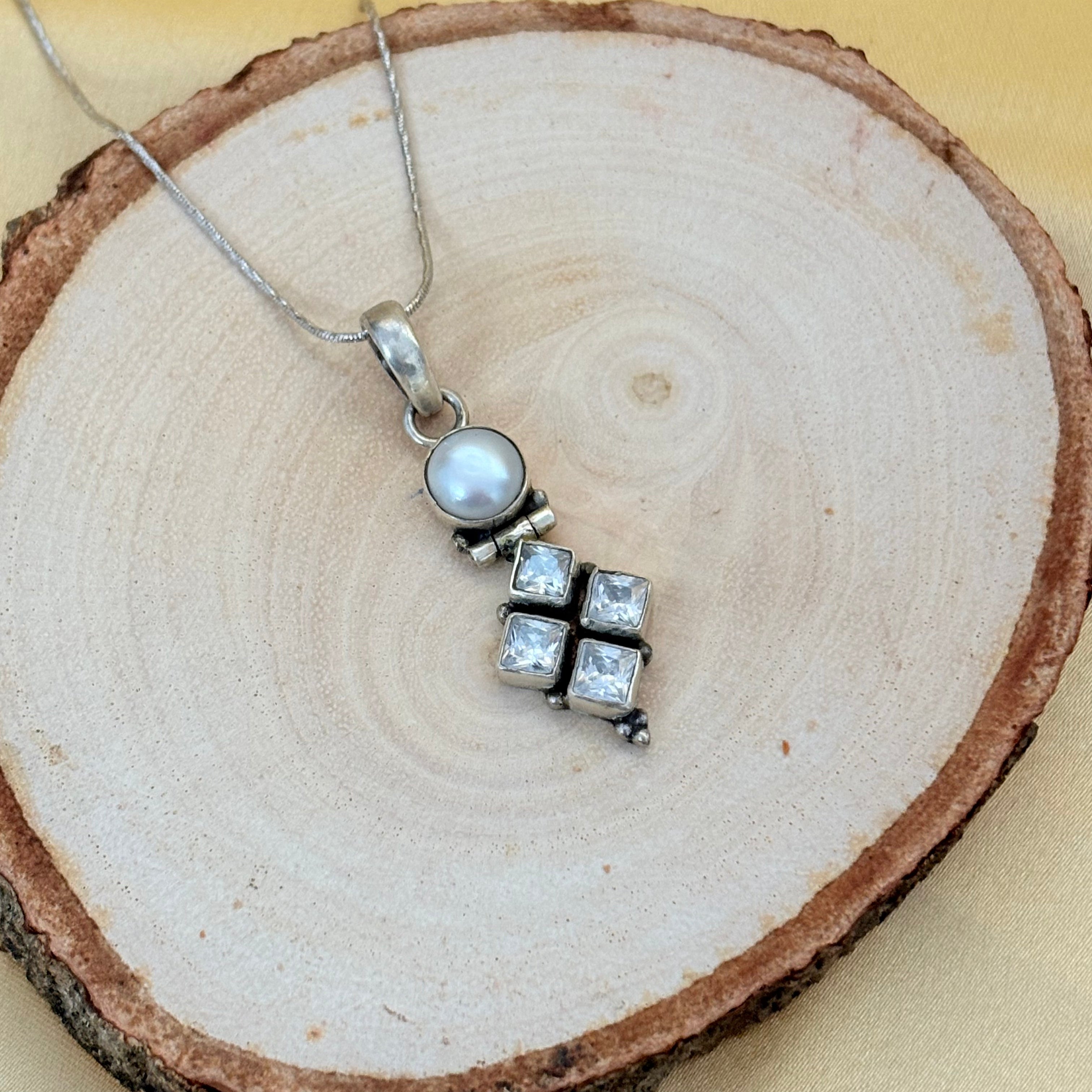 Sparkling Cubic Zirconia Round Pearl Silver Pendant