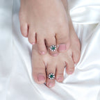 92.5 Silver Blossom Toe Ring