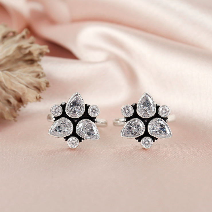 Three Petal Silver Toe Ring