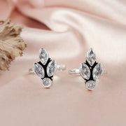 Sparkling Three Petal Silver Toe Ring