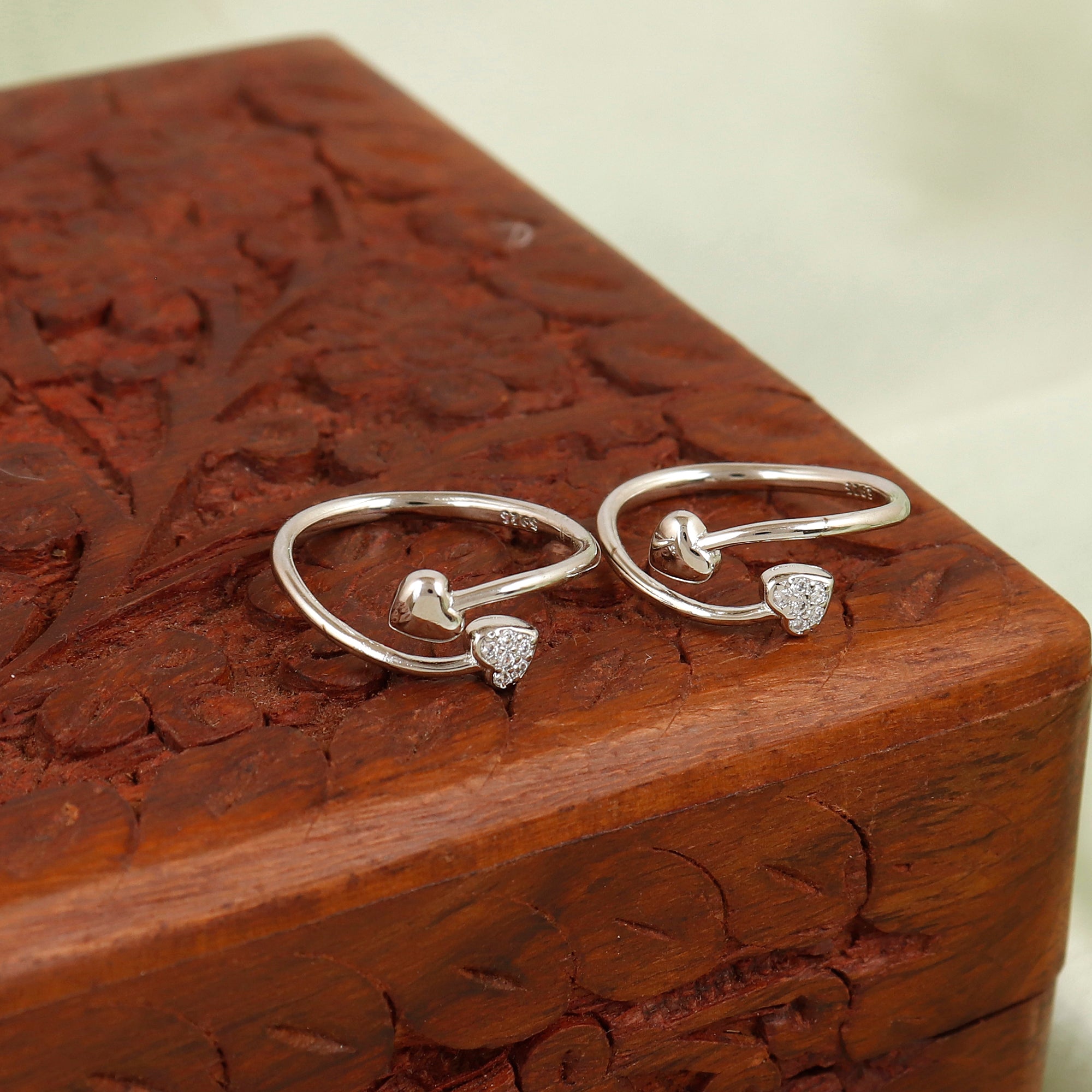 Soft Shine Sterling Silver Toerings
