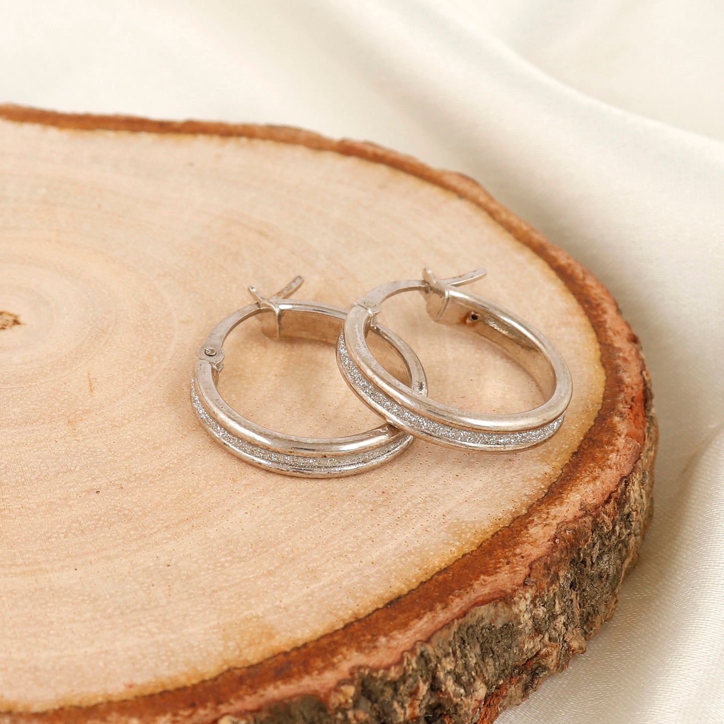 Minimal Glow Sterling Silver Hoop Earrings