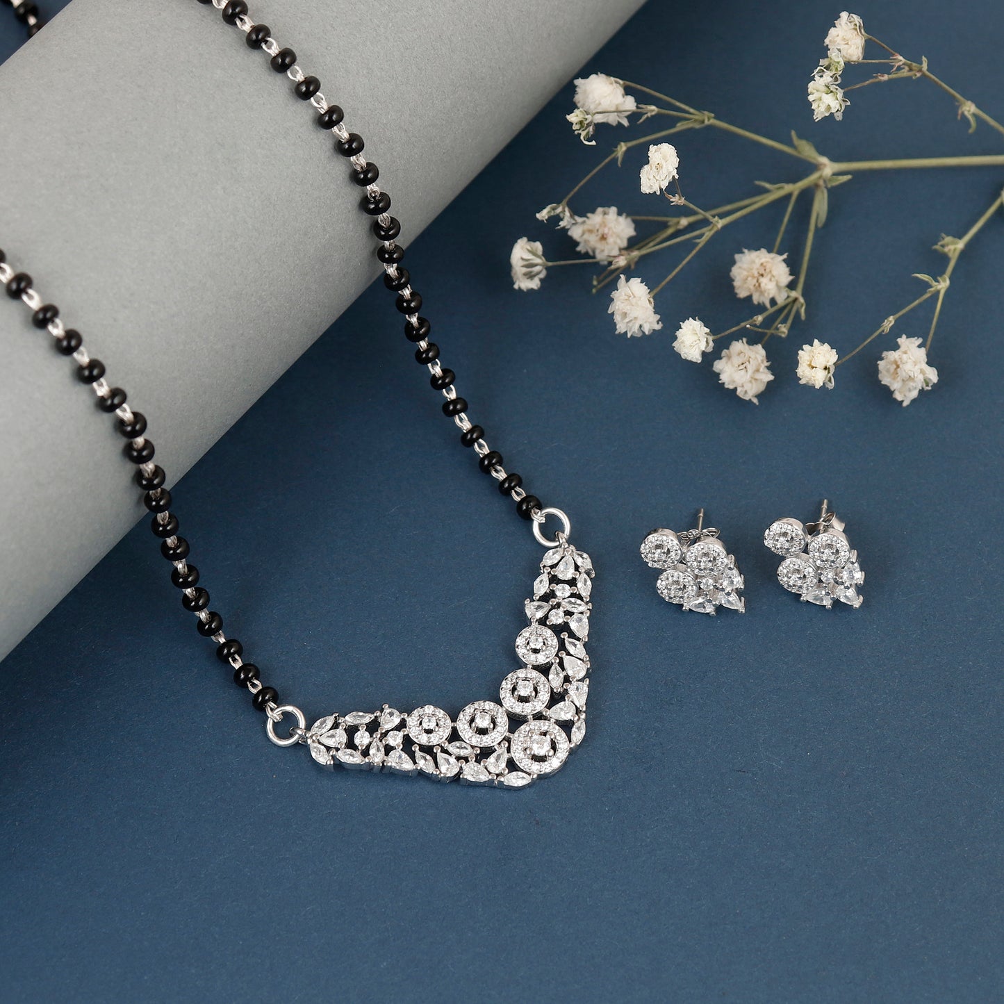 Chic 925 Silver Infinite Circles Silver Mangalsutra