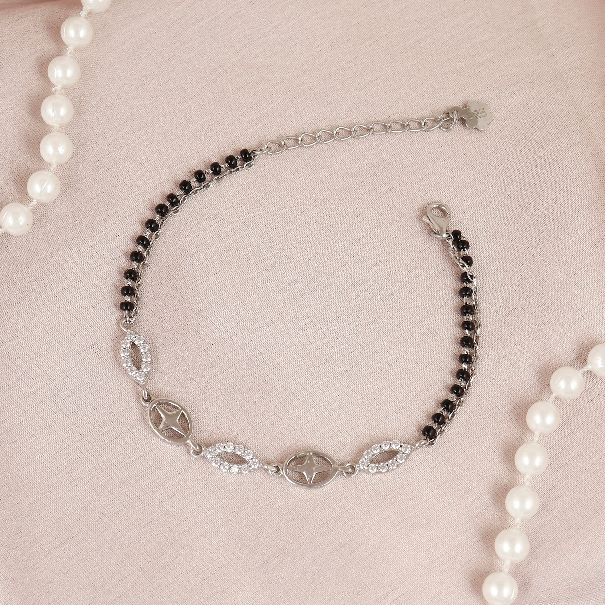 Dainty Everyday Elegance Silver Hand Mangalsutra