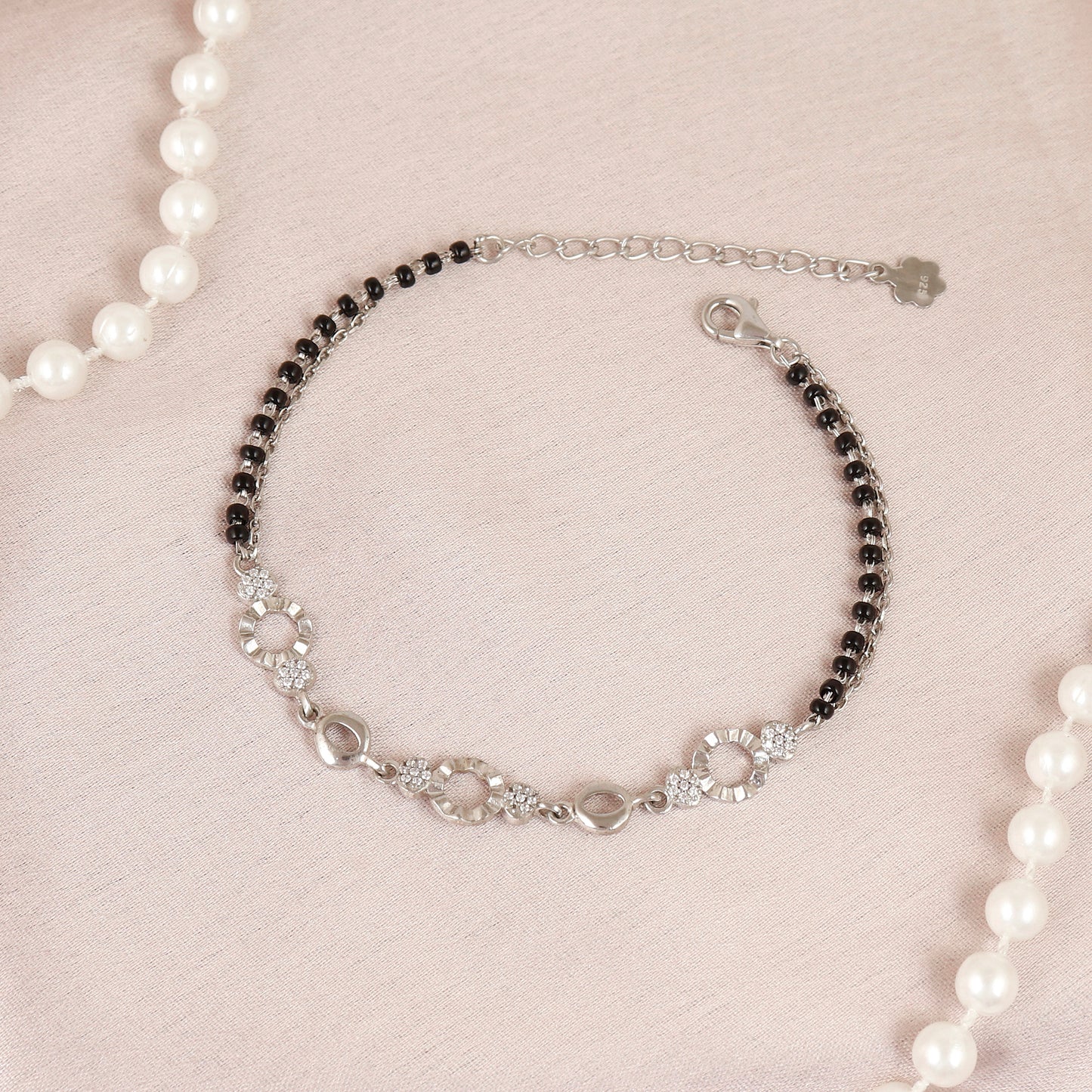 Adjustable Silver Round Link Hand Mangalsutra