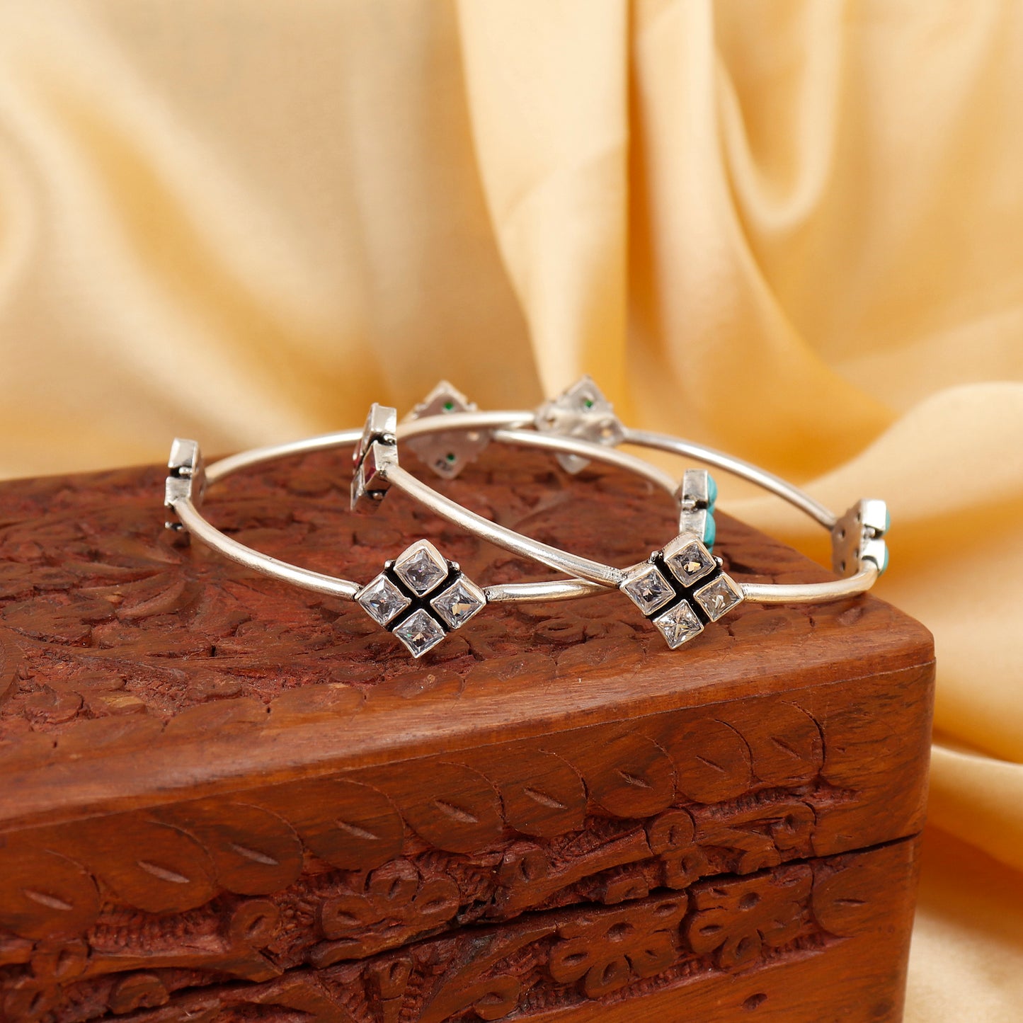 Handcrafted Cubic Zirconia Choki Silver Bangle
