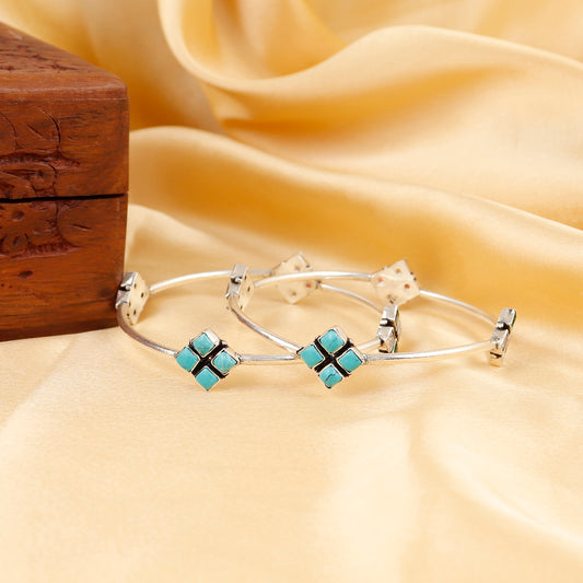 Handcrafted Turquoise Choki Silver Bangle for Women